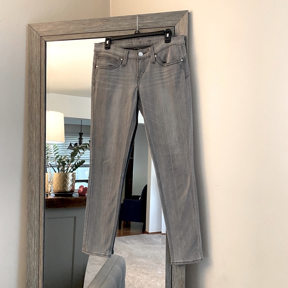 Levi’s, 30, low rise skinny gray jeans, zipper pocket, unique look, great cond!!